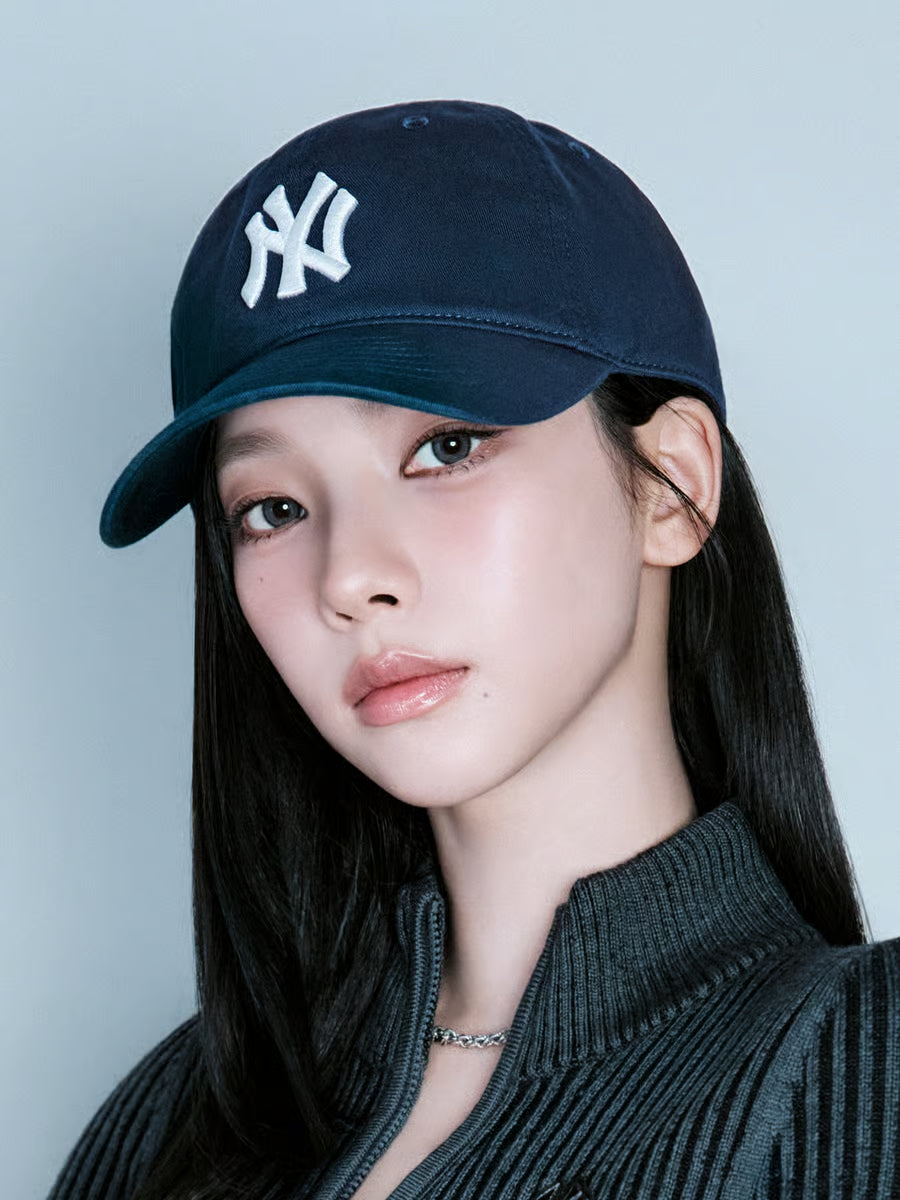 MLB Ace Unstructured Ball Cap New York Yankees (16 type) (KARINA Wear)