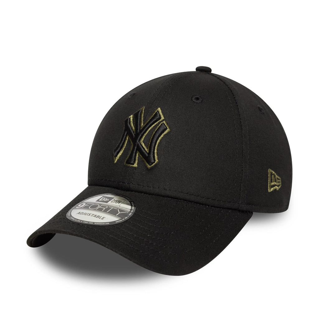 New York Yankees MLB Team Outline Black 9FORTY Adjustable Cap