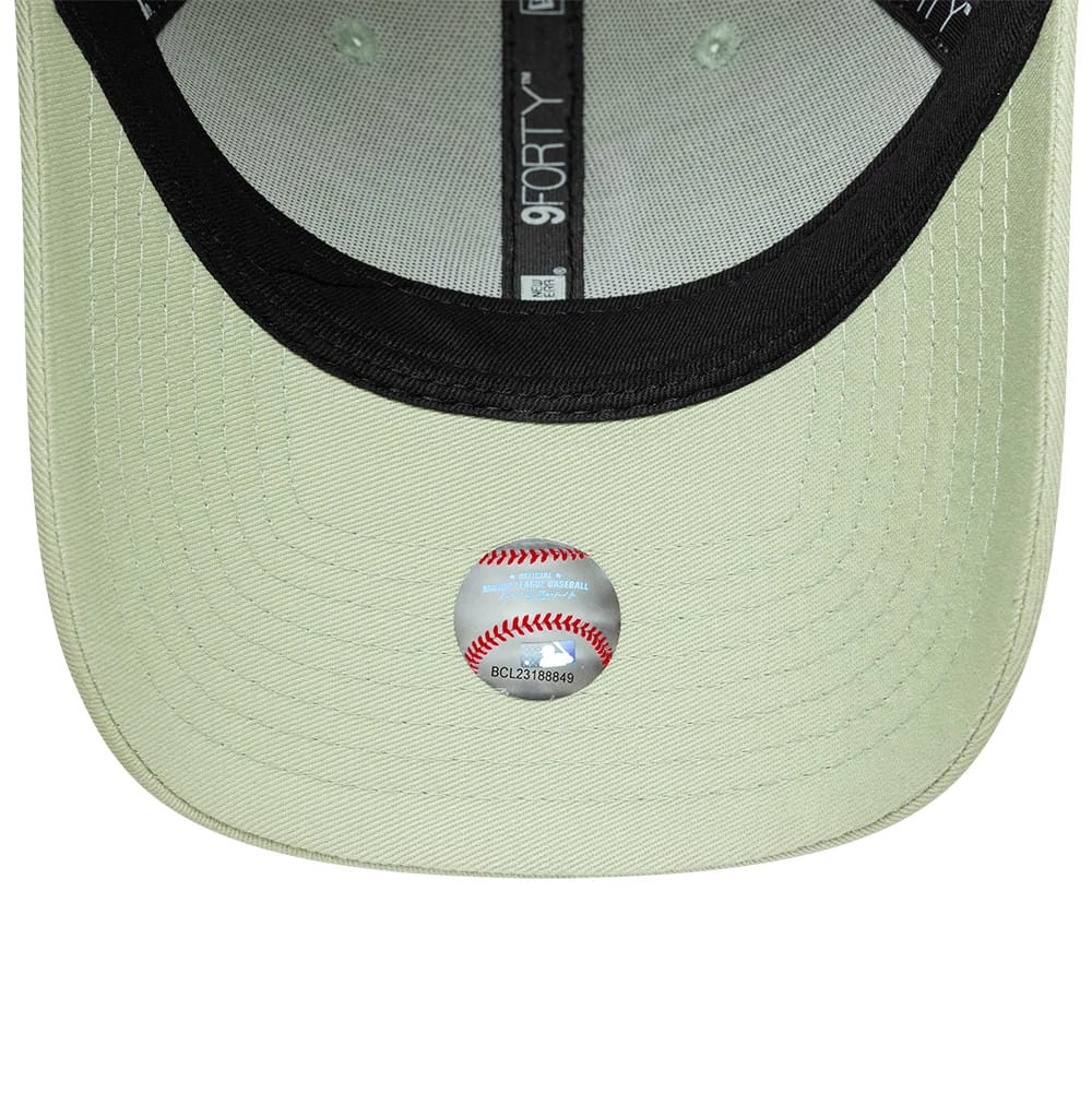LA Dodgers MLB League Essential Pastel Green 9FORTY Adjustable Cap