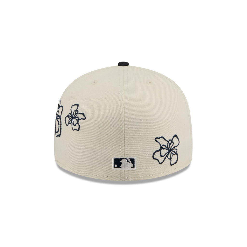 New York Yankees Floral Outline 59FIFTY Fitted Hat