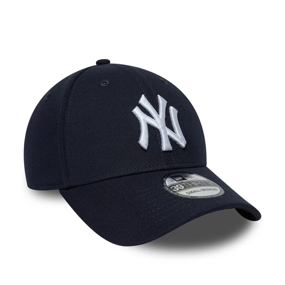 New York Yankees MLB Classic Navy 39THIRTY Stretch Fit Cap
