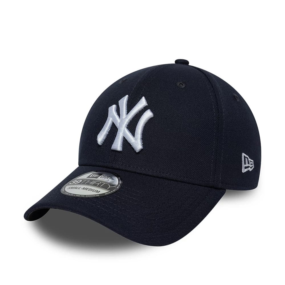 New York Yankees MLB Classic Navy 39THIRTY Stretch Fit Cap