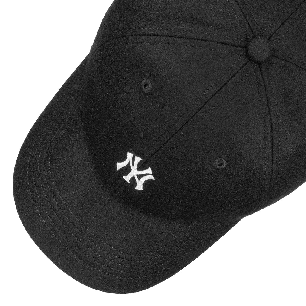 MLB NY Yankees Base Runner Cap