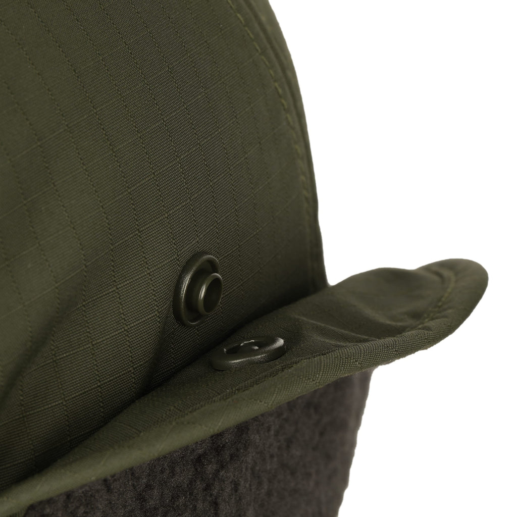 Uni Landroamer Cap with Ear Flaps